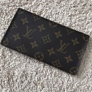 Authentic Louis Vuitton Checkbook